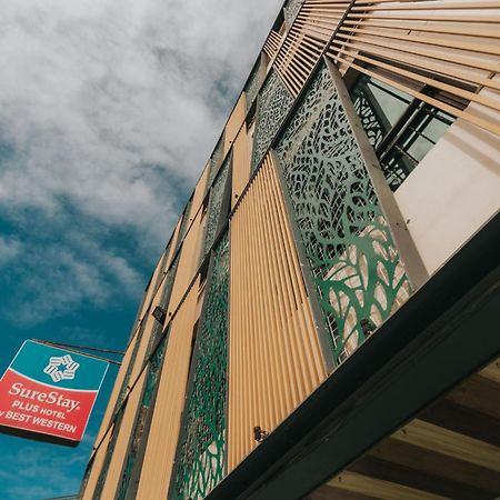 Surestay Plus Hotel By Best Western Ac Luxe Angeles City Exterior foto